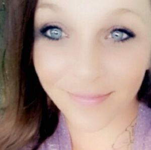 Meet your Posher, Kelley